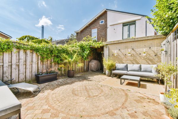 Courtyard Wall Repair in Shelton